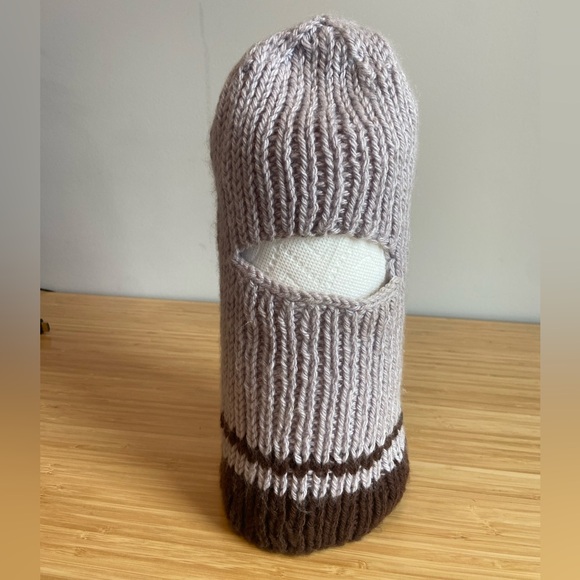 Hand Knit Balaclava New - Never Worn - Picture 5 of 5